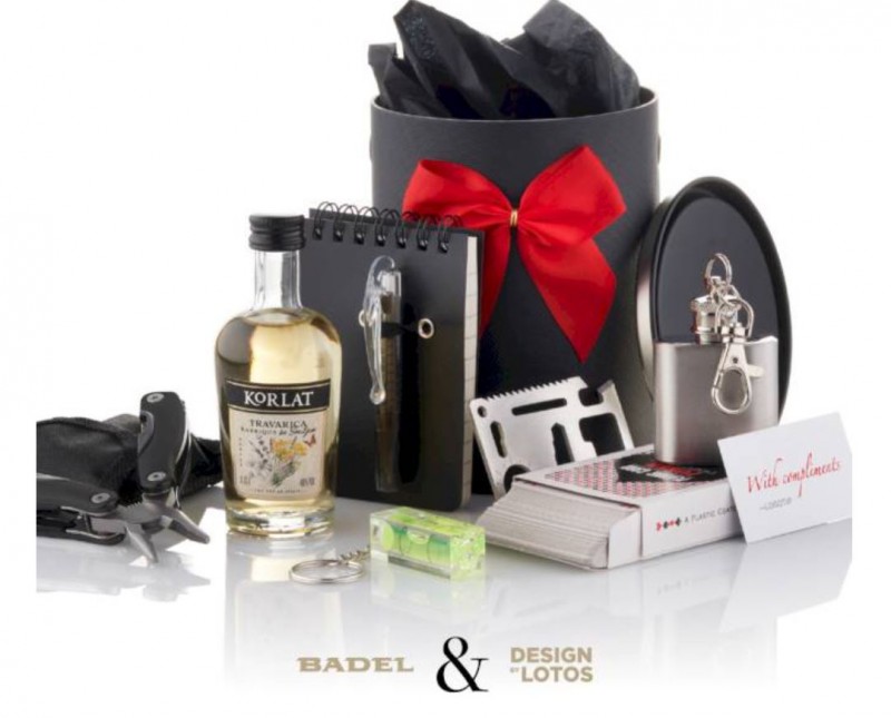 SKYLINE poklon set PLAYER II